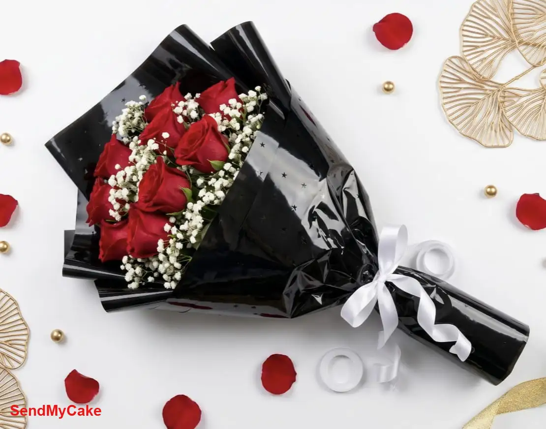 Classic 3 Red Roses Mini Elegant Bouquet - Image 2