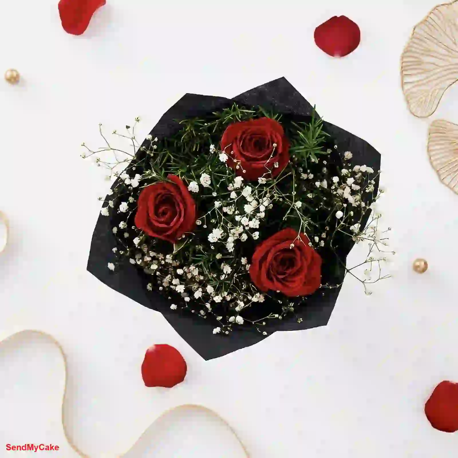 Classic 3 Red Roses Mini Elegant Bouquet